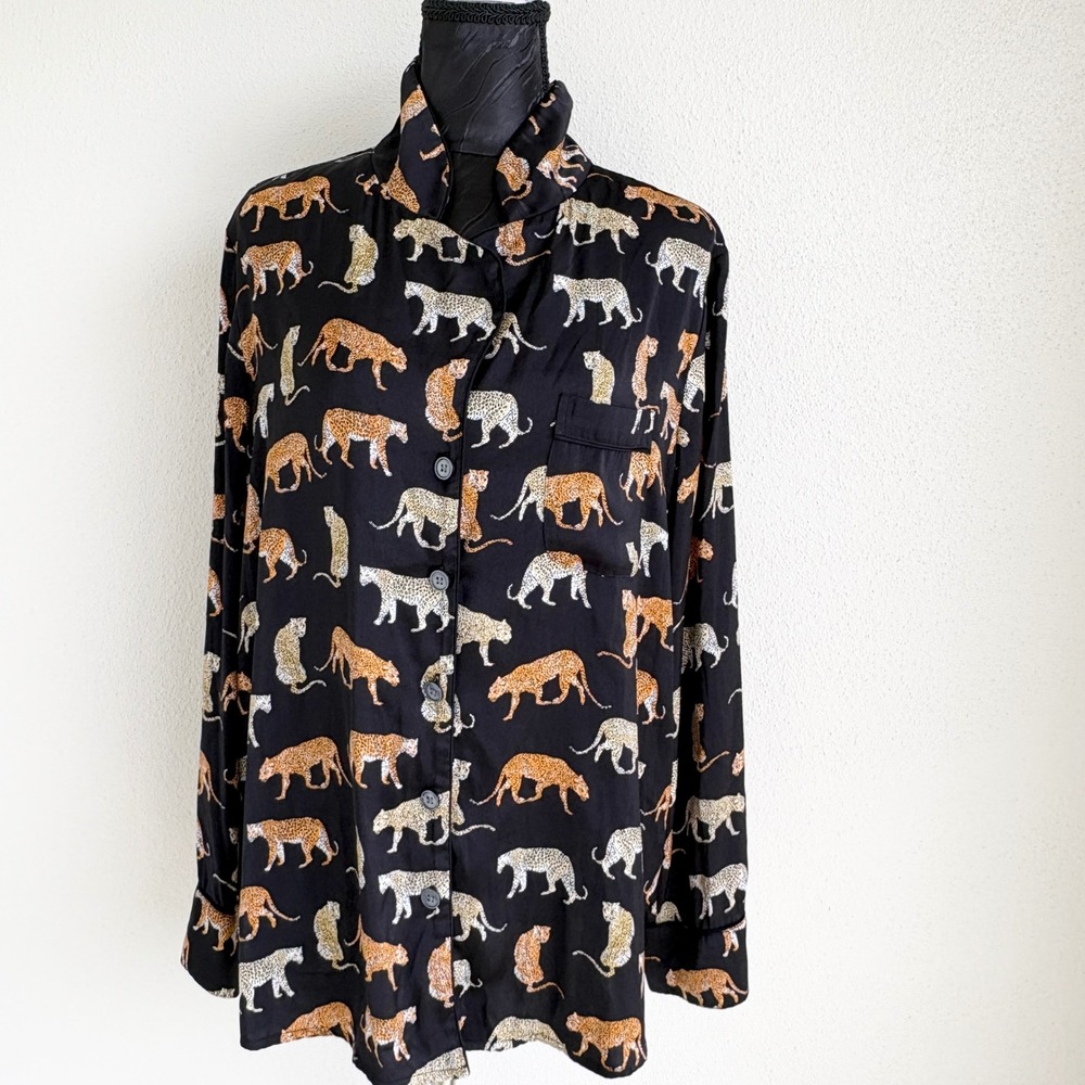 Banana Republic Pajama Top Satin Animal Print, Womens L Black